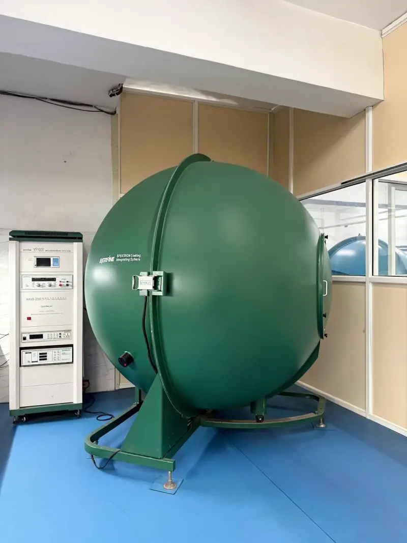 Everfine SPEKTROM integrating sphere for luminaire and optical characterisation
